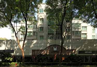10 Tanglin